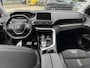 Peugeot 5008 1.2 130 PK GT-Line Crossway 7P. // ADAPT. CRUISE // SCHUIF-KANTELDAK // LEDER-ALCANTARA // ELEK. STOEL+GEHEUGEN // FOCAL AUDIO // AFN. TREKHAAK // DODEHOEK //