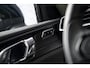 Lynk & Co 01 1.5 PHEV | Black Pack | Adaptive cruise control | Panoramadak  | 360° Camera | 20 inch velgen | Climate control | Apple Carplay / Android Auto |