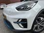 Kia Niro EV e-Niro ExecutiveLine 64 kWh // FULL LED // NAVI + CARPLAY // LEDER // MEMORY SEAT // PDC V+A // ADAPTIVE CRUISE // STOELVERWARMING + VERKOELING
