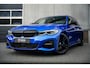 BMW 3-Serie 320i 184 pk High Executive M-Sport / Laser/ Pano-Dak/ ACC/ 360° Camera/ HUD/ H&K/ Keyless/ Adaptief M/ Memory/ Stoelverw. V+A/ 19" LMV