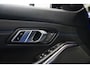 BMW 3-Serie 320i 184 pk High Executive M-Sport / Laser/ Pano-Dak/ ACC/ 360° Camera/ HUD/ H&K/ Keyless/ Adaptief M/ Memory/ Stoelverw. V+A/ 19" LMV