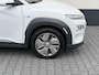 Hyundai Kona Electric EV Fashion 64 kWh 3-Fase | SOH 100% | Navigatie | Adaptive cruise | Krell audio