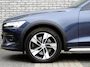 Volvo V60 Cross Country 2.0 B5 AWD Pro | leder | 250pk |