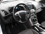Ford Kuga 1.5 Titanium Navigatie  Climate Control  Cruise control  Parkeersensoren  Lichtmetalen velgen  Trekhaak