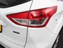 Ford Kuga 1.5 Titanium Navigatie  Climate Control  Cruise control  Parkeersensoren  Lichtmetalen velgen  Trekhaak