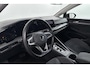 Volkswagen Golf 1.5 eTSI Style Luxe uitrusting voor een serieuze prijs