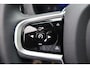 Volvo XC60 2.0 T6 Plug-in Hybrid AWD Ultra Black Edition | PHEV Long Range | Trekhaak | Luchtvering | Harman Kardon Audio | Head-up Display | 360 Graden Camera | Keyless Entry | Elektrische Achterklep | Elektrisch Verstelbare Voorstoelen | Stoelverwarming voor en achter | Cruise Control Adaptief | BLIS | Google Navigatie | Apple Carplay | Android Auto | Lichtmetalen Velgen 21 inch
