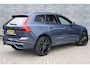 Volvo XC60 2.0 T6 Plug-in Hybrid AWD Ultra Black Edition | PHEV Long Range | Trekhaak | Luchtvering | Harman Kardon Audio | Head-up Display | 360 Graden Camera | Keyless Entry | Elektrische Achterklep | Elektrisch Verstelbare Voorstoelen | Stoelverwarming voor en achter | Cruise Control Adaptief | BLIS | Google Navigatie | Apple Carplay | Android Auto | Lichtmetalen Velgen 21 inch