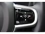 Volvo XC60 2.0 T6 Plug-in Hybrid AWD Ultra Black Edition | PHEV Long Range | Trekhaak | Luchtvering | Harman Kardon Audio | Head-up Display | 360 Graden Camera | Keyless Entry | Elektrische Achterklep | Elektrisch Verstelbare Voorstoelen | Stoelverwarming voor en achter | Cruise Control Adaptief | BLIS | Google Navigatie | Apple Carplay | Android Auto | Lichtmetalen Velgen 21 inch