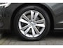 Volvo V60 B3 164PK Automaat Core | Camera | Verw. Stoel- & stuurwiel | Pilot Assist | BLIS | DAB Audio |