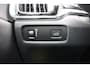Volvo V60 B3 164PK Automaat Core | Camera | Verw. Stoel- & stuurwiel | Pilot Assist | BLIS | DAB Audio |