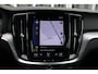 Volvo V60 B3 164PK Automaat Core | Camera | Verw. Stoel- & stuurwiel | Pilot Assist | BLIS | DAB Audio |