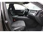 Volvo V60 B3 164PK Automaat Core | Camera | Verw. Stoel- & stuurwiel | Pilot Assist | BLIS | DAB Audio |