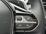 Peugeot 5008 1.2 Hybrid 136 GT | 7 Persoons | Adaptive Cruise Control | Elektrische Stoelen | Camera | Stoel/Stuurverwarming | Navigatie | Schuif/Kanteldak