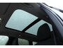Volvo XC60 T6 Plug-in hybrid AWD Ultra Dark | Panoramadak | Luchtvering | Trekhaak | Head-up display | Verwarmbare voorstoelen, achterbank en stuurwiel | Premium audio by Harman Kardon | Adaptieve cruise control |
