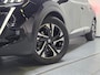 Peugeot e-2008 EV GT 50 kWh Automaat, Cruisecontrol, Airco, Stoelverw., All-season banden, Achteruitrijcamera