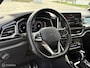 Volkswagen T-Roc 1.5 TSI R-Line |Pano |IQ |Keyless |ACC