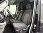 Volkswagen Crafter 2.0TDI 140PK DSG Automaat Executive+ L3H3 | Imperiaal | Navigatie | Camera | Airco | Cruise | 3-Zits