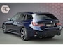 BMW 3-Serie Touring 330e | 25MY | LCI FACELIFT | BTW-AUTO | ELEK. HAAK | HEAD UP | HARMAN & KARDON | SFEERVERLICHTING | 360 CAMERA | MEMORY SEATS | PANO |