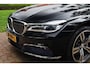 BMW 7-Serie 740i High Executive Aut. | 4-Wielbesturing | Adaptieve Cruise | Dodehoekbewaking | Luchtvering | Trekhaak | Historie |