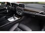 BMW 7-Serie 740i High Executive Aut. | 4-Wielbesturing | Adaptieve Cruise | Dodehoekbewaking | Luchtvering | Trekhaak | Historie |