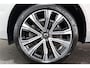 Volvo XC60 2.0 T6 Plug-in hybrid AWD R-Design Pano Trekhaak Harman Kardon Stoelverwarming 21"