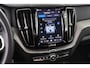 Volvo XC60 2.0 T6 Plug-in hybrid AWD R-Design Pano Trekhaak Harman Kardon Stoelverwarming 21"