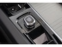 Volvo XC60 2.0 T6 Plug-in hybrid AWD R-Design Pano Trekhaak Harman Kardon Stoelverwarming 21"
