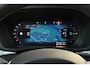 Volvo XC60 T8 Plug-in hybrid AWD Ultra Black Edition | Eerste registratie sept. 2026 | Luchtvering | Bowers & Wilkins | Panoramisch-/ schuifkanteldak | Geventileerde voorstoelen | Massagefunctie voorstoelen | 22 inch. lichtmetalen velgen | Extra getint glas | 360 graden camera | Elektrische voorstoelen met geheugenfunctie | Head-up display | Stoel-/stuurwielverwarming | Verwarmde achterbank | Adaptieve cruise control | BLIS
