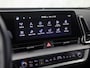 Kia Sportage 1.6 T-GDi Hybrid DynamicPlusLine Automaat (PANORAMADAK, STOEL/STUURVERWARMING, APPLE CARPLAY, GROOT NAVI, ADAPTIVE CRUISE, LEDER, GETINT GLAS, SPORTSTOELEN, KEYLESS, SFEERVERLICHTING, NIEUWSTAAT)