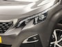 Peugeot 5008 1.2 PureTech GT-Line 7 Persoons (PANORAMADAK, APPLE CARPLAY, LEDER, STOELVERWARMING, 360 CAMERA, DRIVE SELECT, KEYLESS, GETINT GLAS, NIEUWSTAAT)