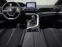 Peugeot 5008 1.2 PureTech GT-Line 7 Persoons (PANORAMADAK, APPLE CARPLAY, LEDER, STOELVERWARMING, 360 CAMERA, DRIVE SELECT, KEYLESS, GETINT GLAS, NIEUWSTAAT)