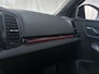Skoda Karoq 1.5 TSI DSG ACT Sportline Business Panoramadak Trekhaak Adaptive Cruise Sfeerverlichting