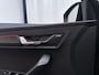 Skoda Karoq 1.5 TSI DSG ACT Sportline Business Panoramadak Trekhaak Adaptive Cruise Sfeerverlichting