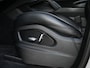 Porsche Cayenne Coupé 3.0 E-Hybrid | Sport Design | NL-Auto | Carbon Dak | Alcantara Hemel | Carbon Interieur | Luchtvering | Camera | Stuur- Stoelverwarming | Memory Seat | Soft Close | HIFI | Trekhaak |