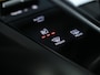 Porsche Cayenne Coupé 3.0 E-Hybrid | Sport Design | NL-Auto | Carbon Dak | Alcantara Hemel | Carbon Interieur | Luchtvering | Camera | Stuur- Stoelverwarming | Memory Seat | Soft Close | HIFI | Trekhaak |