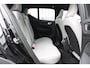 Volvo XC40 232PK Recharge Ultimate 70 kWh | Schuif/kanteldak | H&K Audio | El. stoelen | Pilot Assist | 360 Camera |