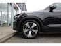 Volvo XC40 232PK Recharge Ultimate 70 kWh | Schuif/kanteldak | H&K Audio | El. stoelen | Pilot Assist | 360 Camera |
