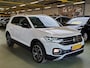 Volkswagen T-Cross 1.0 TSI Style -110pk- Automaat | Black Design | Camera | Climate Control | Rijklaarprijs incl. 1 jaar Bovag garantie
