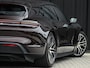 Porsche Taycan Sport Turismo 79 kWh | NL-Auto | 18-Wegs Memory Seats | Luchtvering | Adaptive Cruise | BOSE | Camera | Stoelverwarming | Ambiance Verlichting |