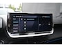 Peugeot e-2008 EV GT 54 kWh 94,44% SOH | Alcantara | Elektr. Stoelen | Navigatie | Stoelverwarming | Climate Control | Achteruitrijcamera | !!