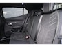 Peugeot e-2008 EV GT 54 kWh 94,44% SOH | Alcantara | Elektr. Stoelen | Navigatie | Stoelverwarming | Climate Control | Achteruitrijcamera | !!