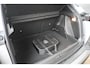 Peugeot e-2008 EV GT 54 kWh 94,44% SOH | Alcantara | Elektr. Stoelen | Navigatie | Stoelverwarming | Climate Control | Achteruitrijcamera | !!