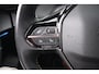 Peugeot e-2008 EV GT 54 kWh 94,44% SOH | Alcantara | Elektr. Stoelen | Navigatie | Stoelverwarming | Climate Control | Achteruitrijcamera | !!
