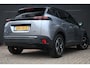Peugeot e-2008 EV GT 54 kWh 94,44% SOH | Alcantara | Elektr. Stoelen | Navigatie | Stoelverwarming | Climate Control | Achteruitrijcamera | !!
