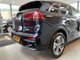 Kia Niro EV e-Niro DynamicPlusLine 64 kWh!!!,SOH 100%,1e Eigenaar,Dealeronderhouden,Panoramadak,Navigatie,Achteruitrijcamera,Spraakbediening,V&A Sensoren,Keyless,Lane Assist,Leder/Stof&Stoelverwarming,DAB Radio,17 Inch Lmv