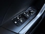 Volkswagen T-Cross 1.0 TSI 95pk Life | Navigatie | Trekhaak | Stoelverwarming