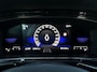 Volkswagen T-Cross 1.0 TSI 95pk Life | Navigatie | Trekhaak | Stoelverwarming