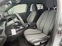 Peugeot e-2008 EV Allure 54 kWh Navigatie | Camera | Stoelverwarming | Climate Control | LED SOH 95.5 %