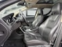 Volvo XC60 2.0 T5 R-Design Navi|Pano|Camera|Trekhaak|Leder|Stoelverwarming|D-riem recent vv|DVD Speler|N.A.P|APK tot 03-2027
